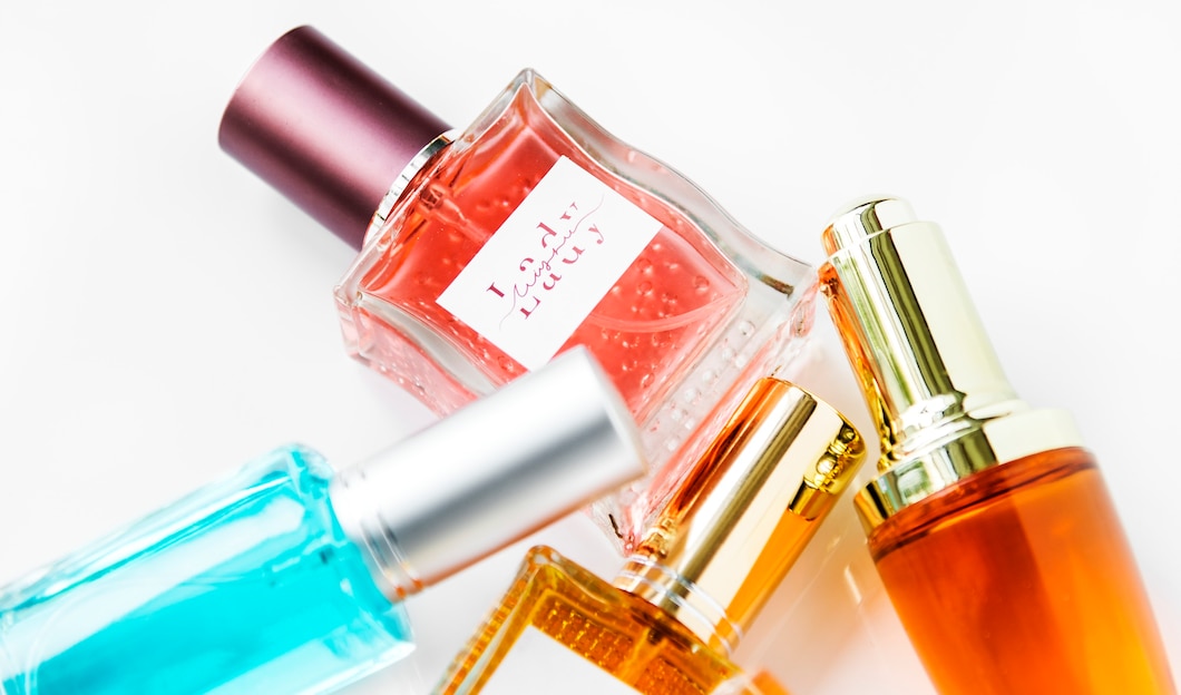 Jak wybrać idealny perfum dla siebie? Przewodnik po najpopularniejszych markach